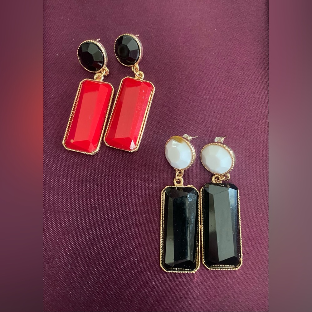 Color Block Earrings 2 Pair For $10